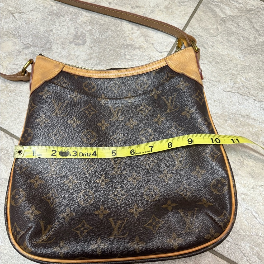 Louis Vuitton Odeon crossbody bag authentic